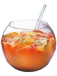 Recette Pot Au Rhum Proposee Par 750 Grammes Recettes De Cuisine Recette Recette De Punch