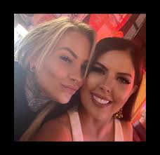 Happy ONE DAY EARLY Birthday to my other half of my heart, Brooke Robinson.  I'm beating EVERYONE and being the first!!! You've been a blessing to my  life. You're my rock during