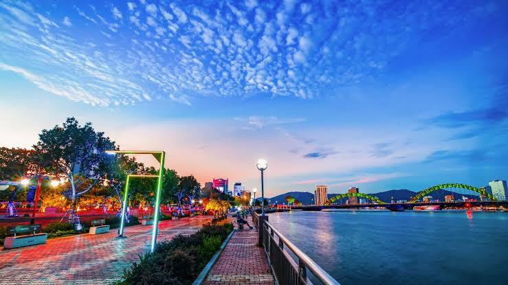 địa điểm du lịch Đà Nẵng miễn phí