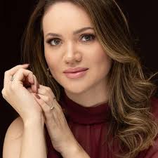 Amanda Assis (@dra.amandaassis) • Instagram photos and videos