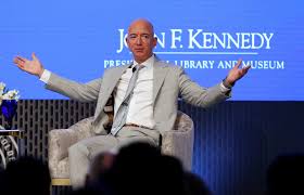 Amazon thrived during the pandemic; Ø¬ÙŠÙ Ø¨ÙŠØ²ÙˆØ³ Ù…Ù‡Ù†Ø¯Ø³ ÙÙŠ Ø£Ù…Ø§Ø²ÙˆÙ† ÙŠØ±ÙˆÙŠ ÙƒÙŠÙ Ø­ÙˆÙ„ Ø´Ø±ÙƒØ© Ø£Ù…Ø§Ø²ÙˆÙ† Ø¥Ù„Ù‰ Ø¥Ù…Ø¨Ø±Ø§Ø·ÙˆØ±ÙŠØ© 1
