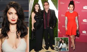 You will find below the horoscope of eve hewson with her interactive chart, an excerpt of her astrological portrait and her planetary dominants. Bono S Daughter Eve Hewson Is New Star Of Saturday Night Tv In Booker Prize Adaptation Daily Mail Online