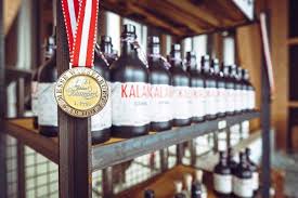 Самые известные ликеры - VII крепостью, ликёр, Aronia, Liqueur, компания, Крепость, плодов, Likör, рябины, производит, изготавливают, кизила, аромат, Ликёр, вкусом, крепость, России, сахара, кислоты, рецепту