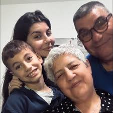 FOTO NOTIZIA DELLA NOTTE- POETTO INVASO DALL'ACQUA PER UNA SCIROCCATA  SPETTACOLARE DI FINE AGOSTO- L'acqua che invade gli ombrelloni allo  stabilimento D'Aquila e al Lido, dove addirittura il bagnino col megafono  urlava