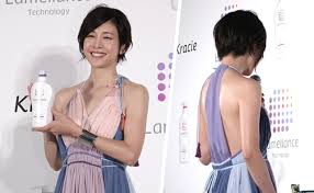 다케우치 유코 竹内 結子 ｜ yuko takeuchi. ãããã¤èãé­å å¥³åª ç«¹åçµå­ã®æ½¤ãç¾èã®ç§è¨£ã¨ã¯ ã³ã©ã  ç·'ã®goo