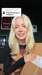 Replying to @daynah_rose13 here we go guys, the unboxing!  #thetorturedpoetsdepartment #taylorswift