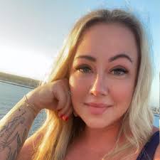 Best place to go get a nose piercing in town.