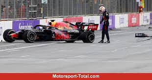 In den rennen in aller welt wird der weltmeister ermittelt. Nach Verstappen Crash In Baku Wie Geht S Jetzt In Der Wm Weiter