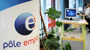 La majorité des conseillers qui sont en service au sein du pôle emploi sont généralement des assistants d'orientation ou encore des physchologues du travail. Chomeurs Tout Ce Que Pole Emploi Promet De Changer D Ici 2015 Capital Fr