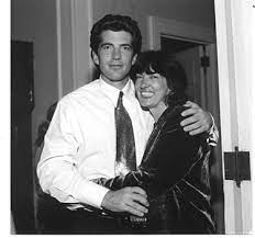 Christiane amanpour was born on january 12, 1958 in london, england. 30 Christiane Amanpour Ideas Christiane Amanpour Inspirational People Inspirational Women