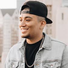 LGND updated his profile picture.