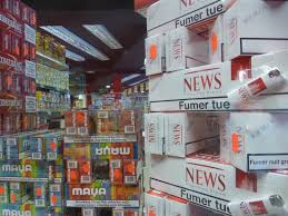En moyenne, pour acheter un paquet de cigarettes (marlboro) au mexique cela revient à 2.38 €. Le Shopping Detaxe Au Pas De La Case Des Figues Et Des Olives