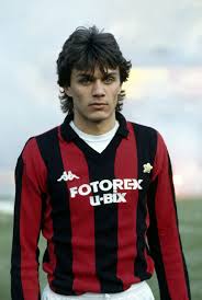 Paolo maldini was born on june 26, 1968 in milan, lombardy, italy. Legend Maldini At 17 Leyendas De Futbol Paolo Maldini Fotos De Futbol