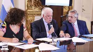 Fue ministro de salud de la nación desde el 10 de diciembre de 2019 hasta el 19 de febrero de 2021, [3] [4] bajo la presidencia de alberto fernández. Gines Was A Great Minister But What He Did Was Unforgivable Argentine President Mercopress