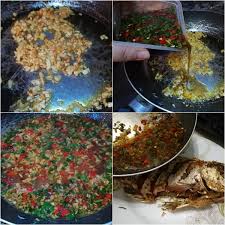 Seekor ikan talapia sederhana besar (siang ikan dan terus mekapkan dengan garam kunyit). Resepi Ikan Talapia Merah Sup Mudahnya F