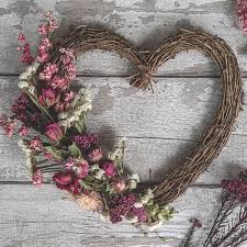 One of the dried flower suppliers sell only by the box, the other will accomodate clients seeking just a few bunches. Diy Kit Dried Flower Pink Hearts Diy Floral Craft Dried Flower Arrangement Kits Uk
