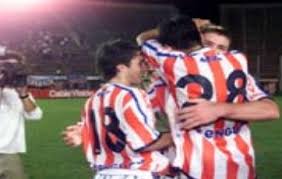 San lorenzo hizo valer su contundencia inicial y se quedó con un ajustado triunfo ante unión de santa fe. San Lorenzo 0 4 Union De Santa Fe Ano 2002 Una Venganza Que Tardo 21 Anos Xenen
