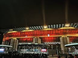 D luci a san siro di quella sera. San Siro Giovedi La Presentazione Dei Due Progetti Finali