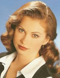 Flop 1950s hairstyles for long hair. Hall S Blog 1950 Hairstyle Pictures 1950 Hairstyle Hair Pictures Vintage Hairstyles