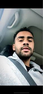 Kris Keeling's Instagram, Twitter & Facebook