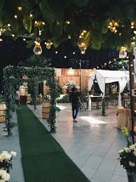 Rustic Indoor Gedung Surabaya Indonesia By Ig Raindropsdeco Tema Pernikahan Dekorasi Perkawinan Dekorasi Pernikahan
