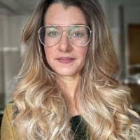 Ashley Rinker's Instagram, Twitter & Facebook