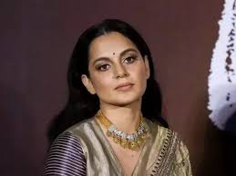 She spent her childhood in dehra dunand studied in dav's high school, where she. Kangana Ranaut Twitter I Kangana Ranaut S Two Tweets On Farmers Protest Removed By Twitter For Violating Rules India News