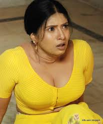 Sangavi saree removed exposing big boobs under blouse | Asin