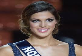 She was born to yves mittenaere and laurence druart. Iris Mittenaere Terpilih Sebagai Miss Universe 2017 Hariansuara Com