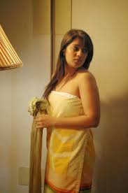 Nikitha Thukral Hot Bath Towel Pics In Apartment Movie Hot Scenessexiezpix  Web Porn