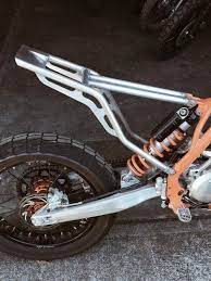 Pin By Muaz Hassan On Kastom Mota Custom Bikes Cafe Racers Ktm Cafe Racer Ktm