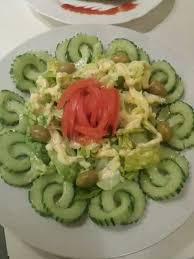Pin By Sihem Chouchette On Duaa Islam Food Presentation Grilled Chicken Salad Recipe Recipes