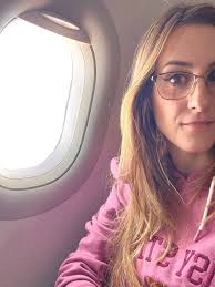 I'm from Munchen 🇩🇪.. I'm looking for a good partner for me, I don't care  about your finances, I have a business, the most important thing is to be  loyal 💕 💝