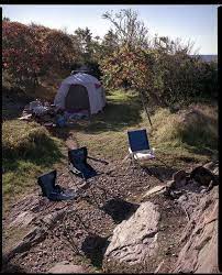 10 Rustic Spots In Maine That Are Extraordinary For Camping Colorado Springs Camping Camping In Maine Camping Spots