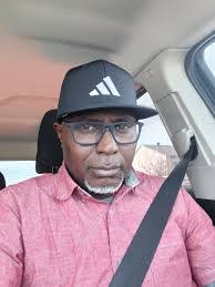 Lonnie Pyle's Instagram, Twitter & Facebook