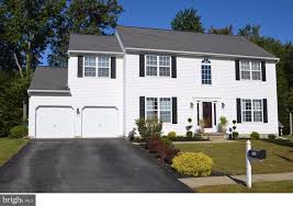 Zillow Has 85 Homes For Sale In New Castle De View Listing Photos Review Sales History And Use Our Detailed Real Estate Filters To Find T Zillow Home Castle