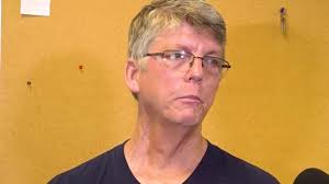 Newlyweds behind Pope Leo's viral photo with White Sox hat -newspressnow.com