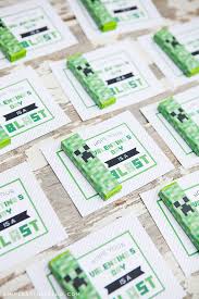 Discover free printable valentines for all your loved ones, including your kids and partner. Printable Minecraft Valentines With Creeper Gum Wrappers
