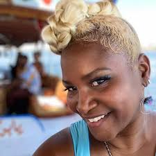 After 33 years with our Springfield Police Department, Officer Charlie  Youmans is calling it a career. He stopped by City Hall this morning for a  visit with Mayor Sarno and his staff