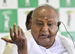 Former PM H.D. Deve Gowda discharged from hospital, advised 15 days rest -  The Hindu