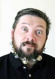 Vivere a piedi nudi living barefoot: Che mese, che barba!