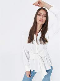 Yeni Sezon Elbise Kiyafet Bluz Tisort Ve Pantolon Modelleri Ipekyol Moda Stilleri Giyim Mankenler