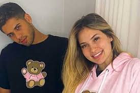 17 18 19 em julho de 2020, zé anunciou o namoro com a influenciadora e youtuber virgínia fonseca. Ze Felipe E Virginia Fonseca Esnobam Fa E Geram Revolta Na Internet Apos Relato