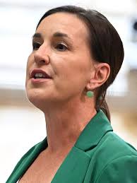 File:Elizabeth Embry Nov2024.jpg