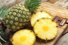 Manfaat buah nanas dapat menangkal radikal bebas, karena nanas mengandung vitamin c sehingga kanker susah terbentuk. 9 Manfaat Buah Nanas Bagi Kesehatan Tubuh