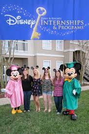 The Disney World College Program My Belle Elle Disney College Program Disney Internship Disney College