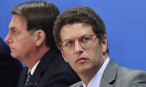 Com Salles, governo assinou em um ano 721 medidas que impactam o meio  ambiente