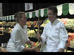 She was the winner of that season and was awarded a head chef position at gordon ramsay steak at the paris las vegas, with a salary of $250,000. Hell S Kitchen Winner For 2008 Chef Christina Machamer Youtube
