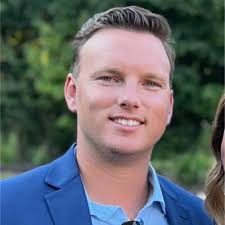 I am excited to announce that I will be attending Mercer University School  of Law this upcoming Fall. Thank you to my family, friends, colleagues, and  many more for the support in