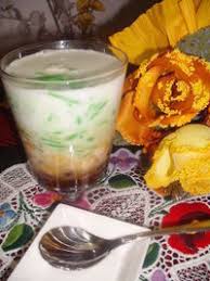 Es cendol juga sangat mudah dibuat sendiri di rumah. Resepi Air Cendol Gula Melaka